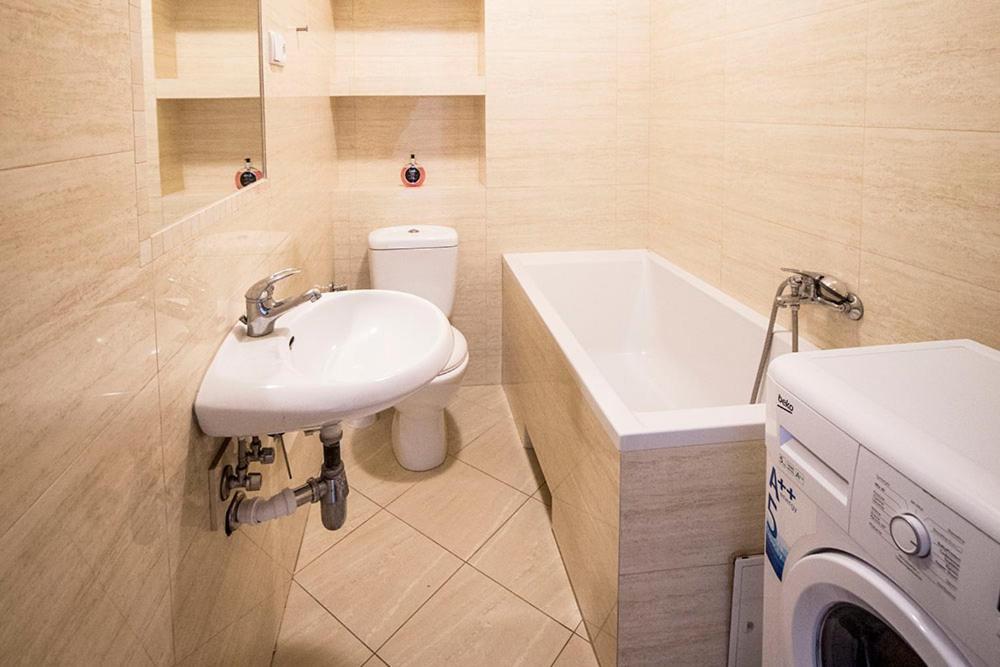 Walowa 7a - Ap. Kompaktowy Apartment Lancut